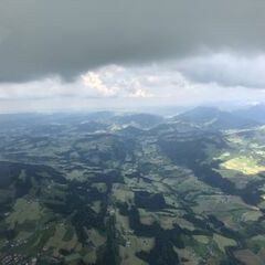 Flugwegposition um 14:22:04: Aufgenommen in der Nähe von Gemeinde Doren, Österreich in 1984 Meter